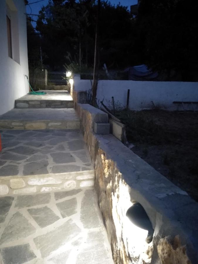 Villa Alexandra Nea Iraklitsa エクステリア 写真